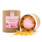 Badebombe „Blooming Pink Bliss“ mit Rose & Ringelblumen – inneres Gleichgewicht