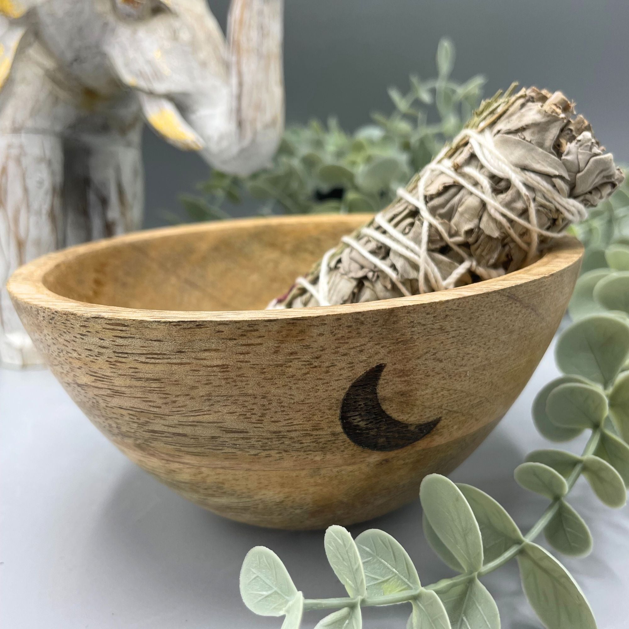 Ritualschale Drei Monde · Mangoholz · 14x7cm