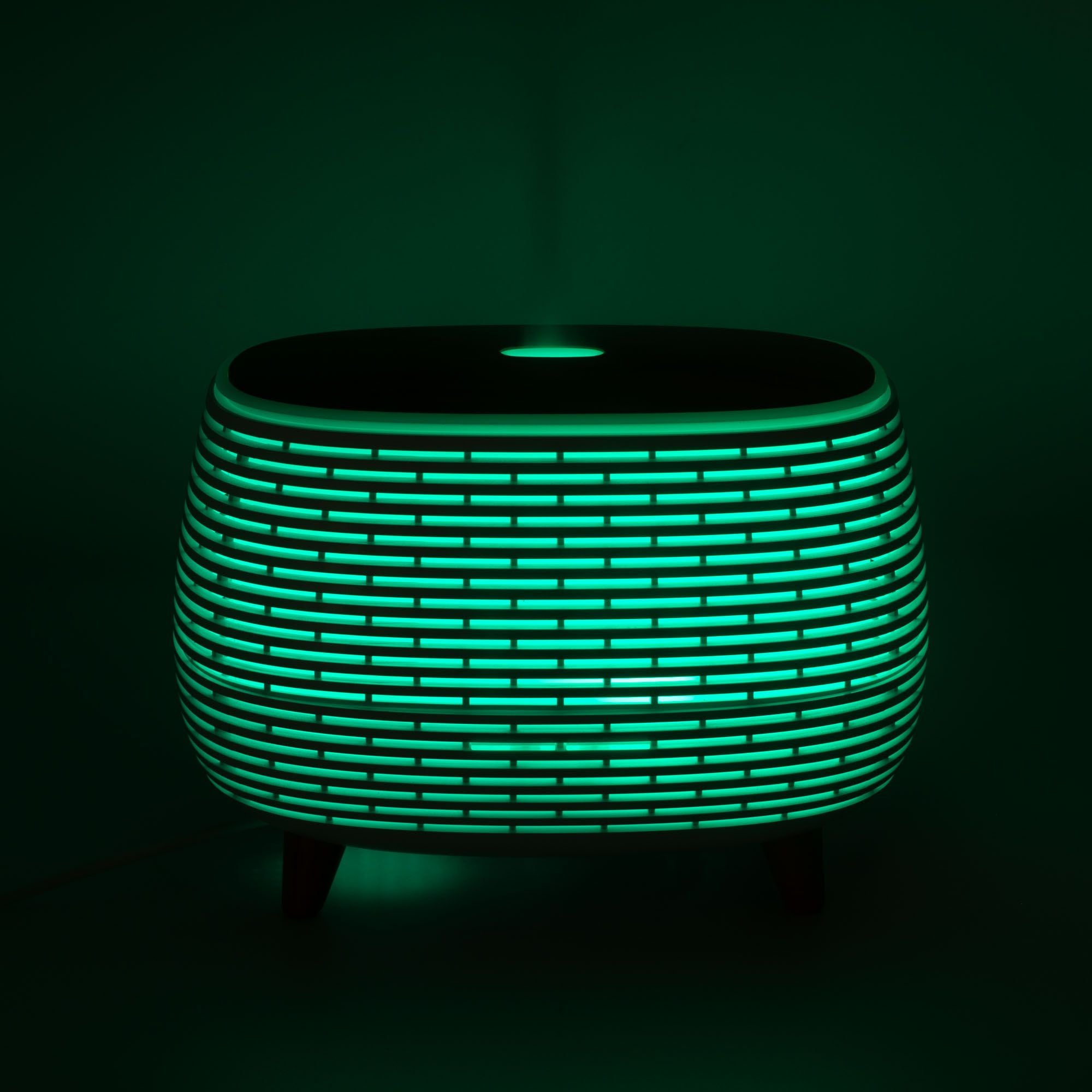 Aromadiffuser mit Rillenstruktur, Holzoptik und Farbwechsel
