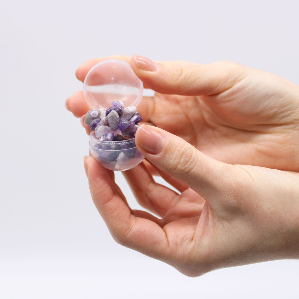 Badebombe mit Amethyst-Armband – Lavendel, Teebaum & Meersalz