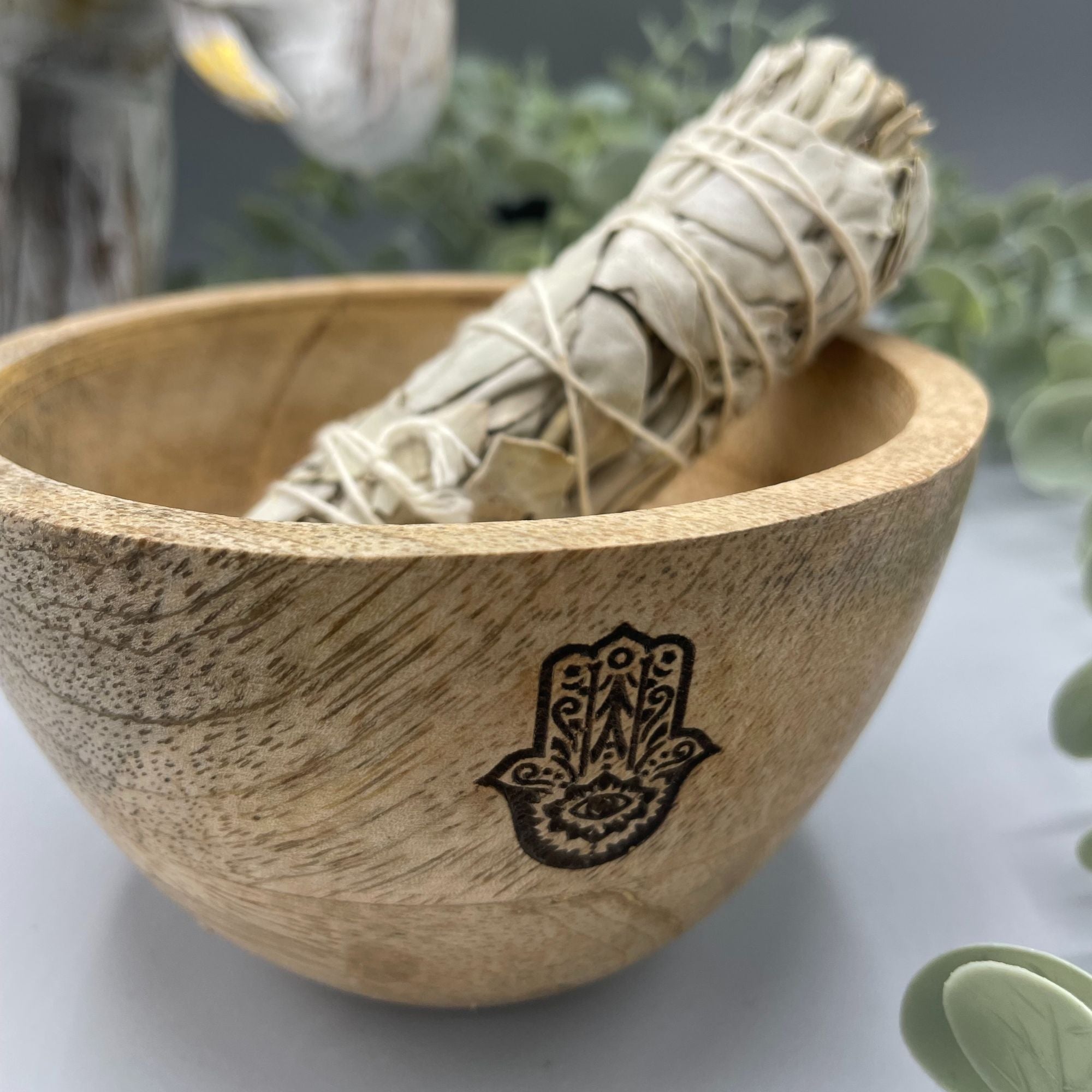 Ritualschale Hamsa · Mangoholz · 12x7cm