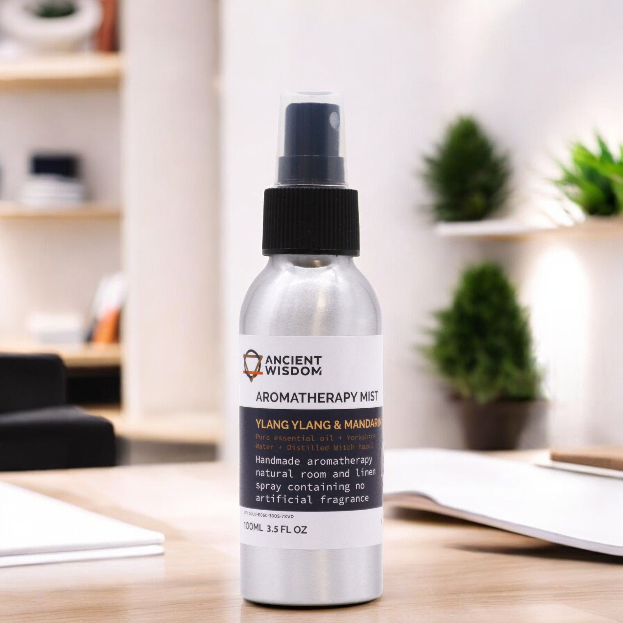 Raumspray ätherische Öle · Ylang Ylang & Mandarine · Blumig & ausgleichend