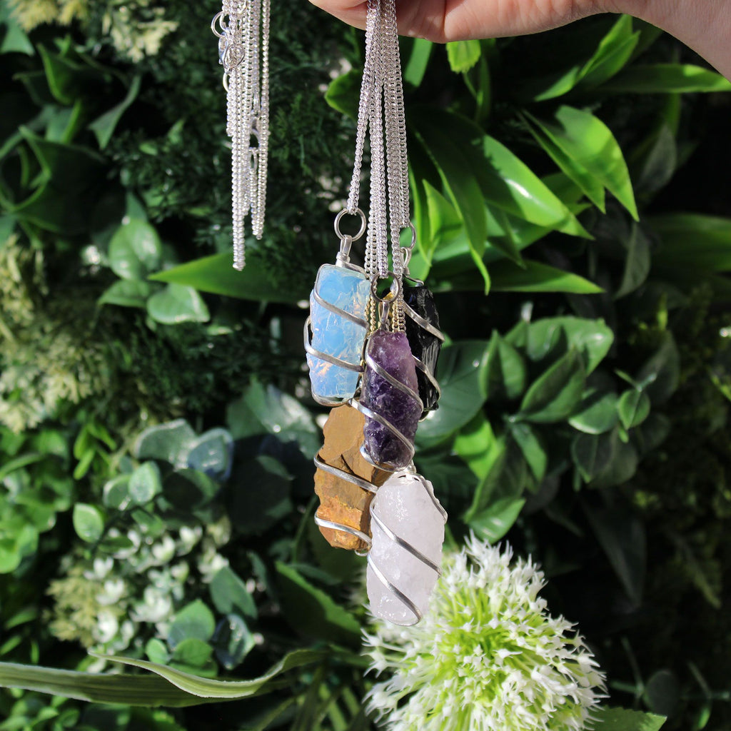 Edelsteinhalskette – Amethyst – Ruhe & Klarheit