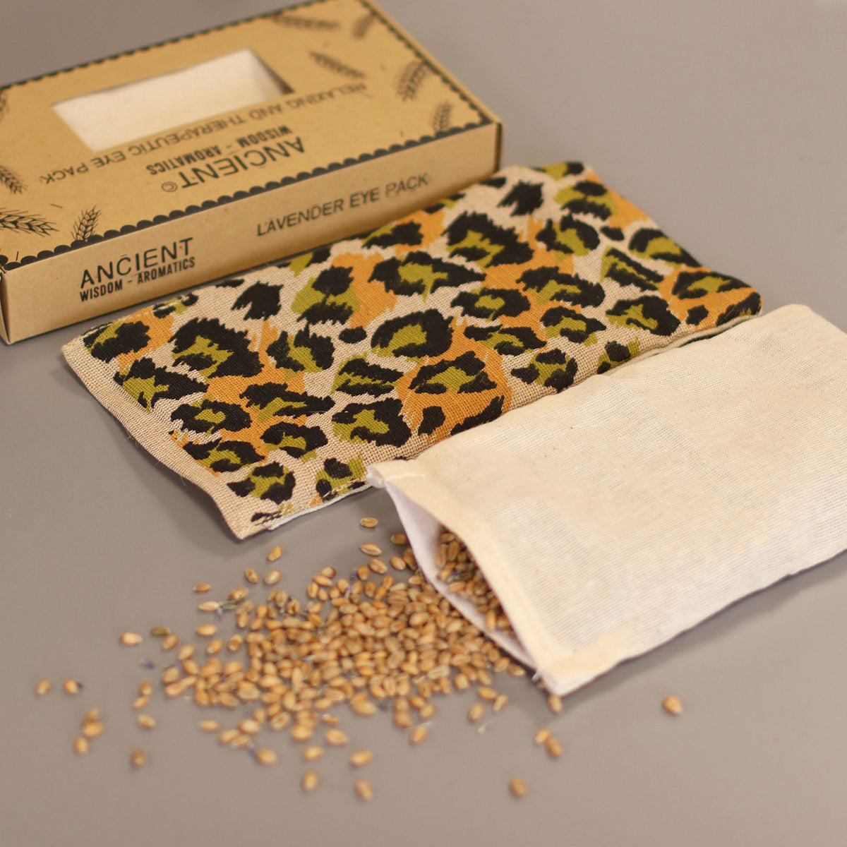 Lavendel-Augenkissen – mit Weizenfüllung & ätherischem Lavendelöl, warm & kalt - Night Leopard