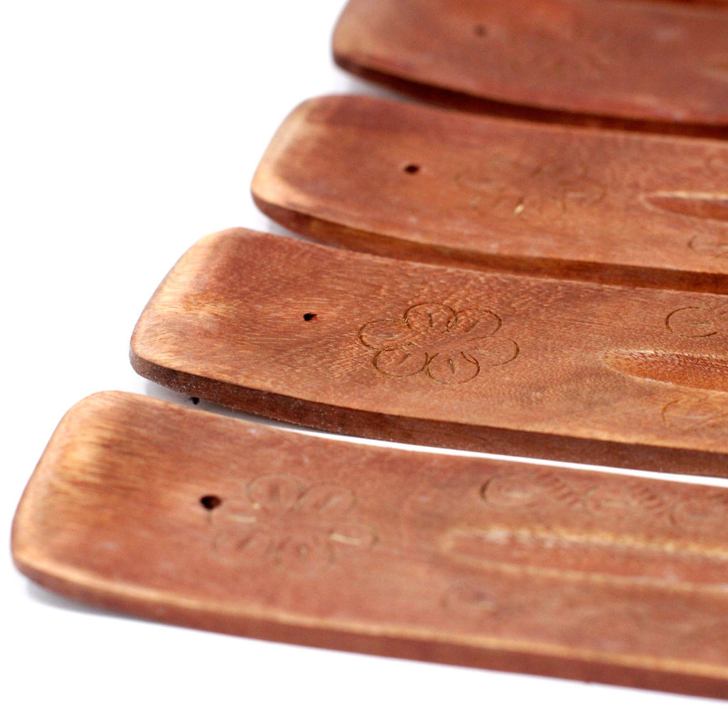 Räucherstäbchenhalter aus Mangoholz