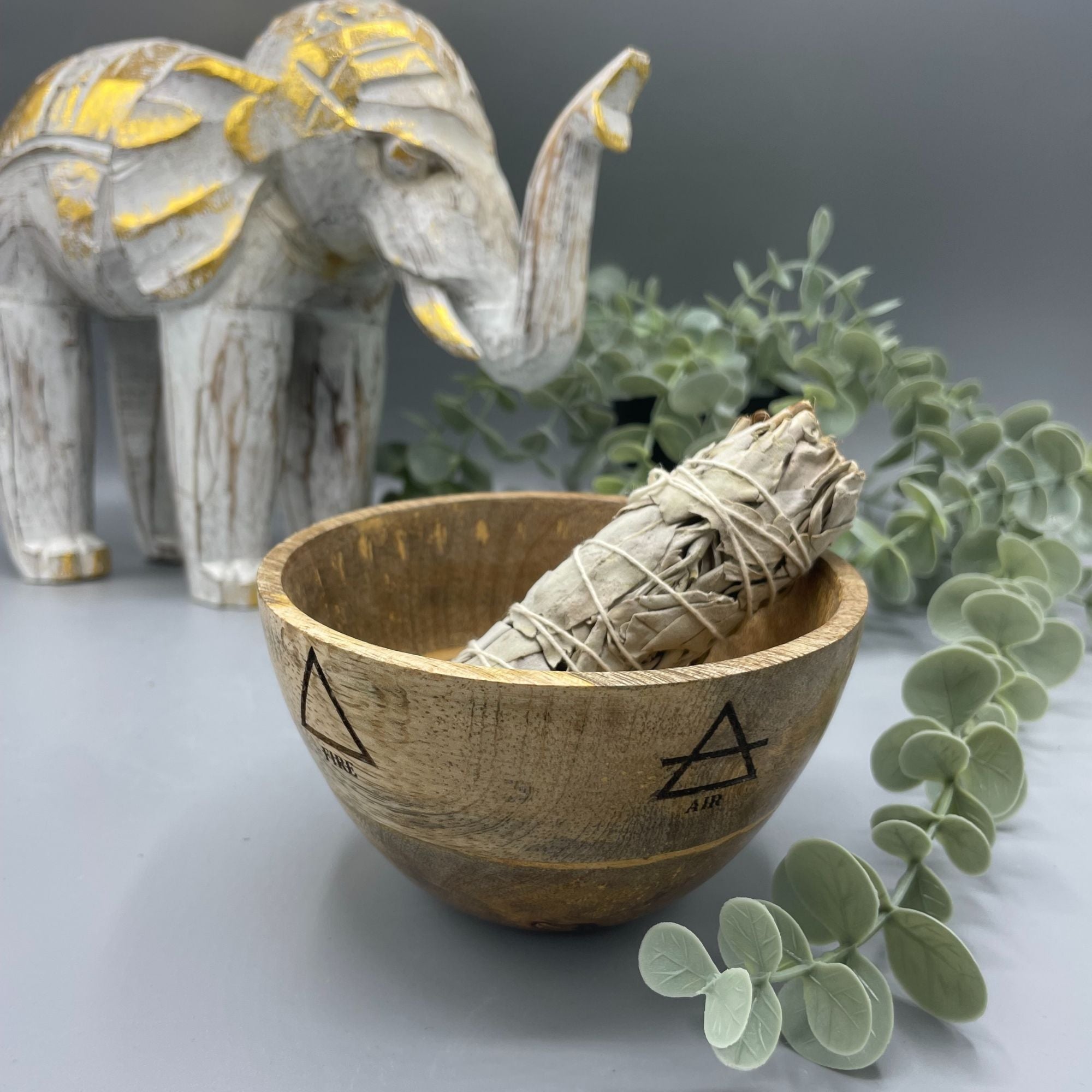 Ritualschale Vier Elemente · Mangoholz · 12x7cm