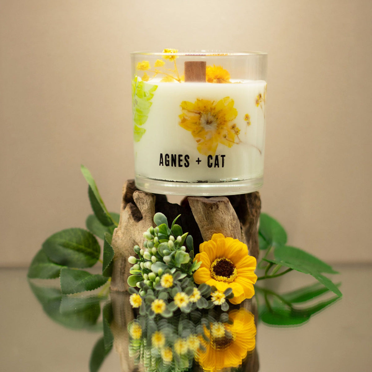 Agnes + Cat Duftkerze „Rydal Oudh“ - Patchouli & Sandelholz