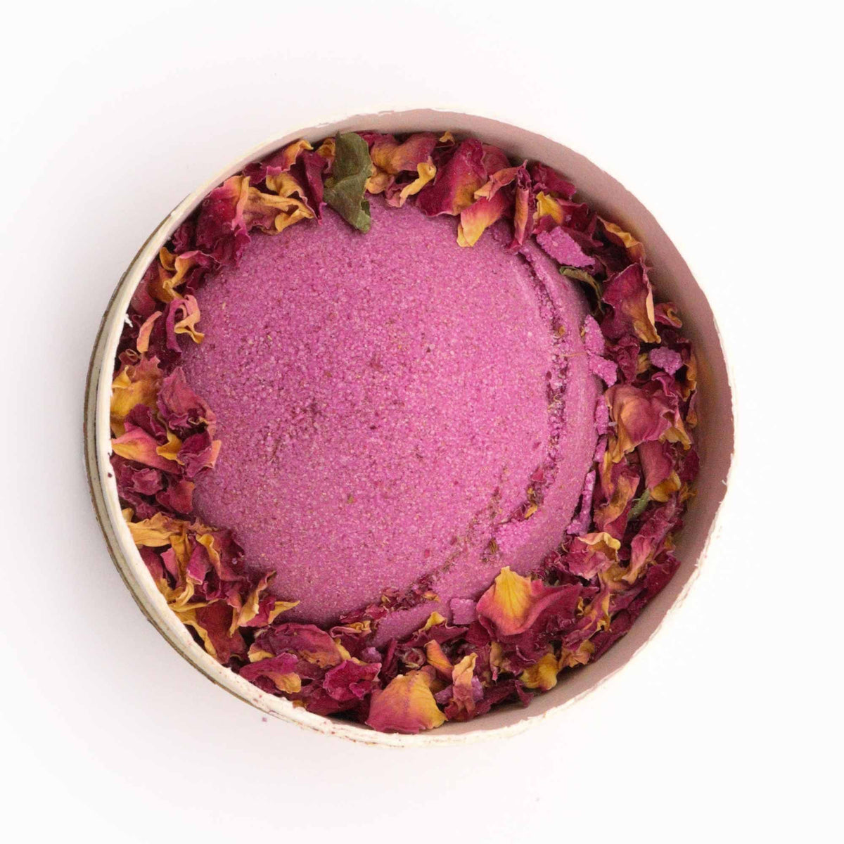 Badebombe „Cupid’s Self Care“ mit Ylang-Ylang & Rosenblüten – wohltuende Wärme