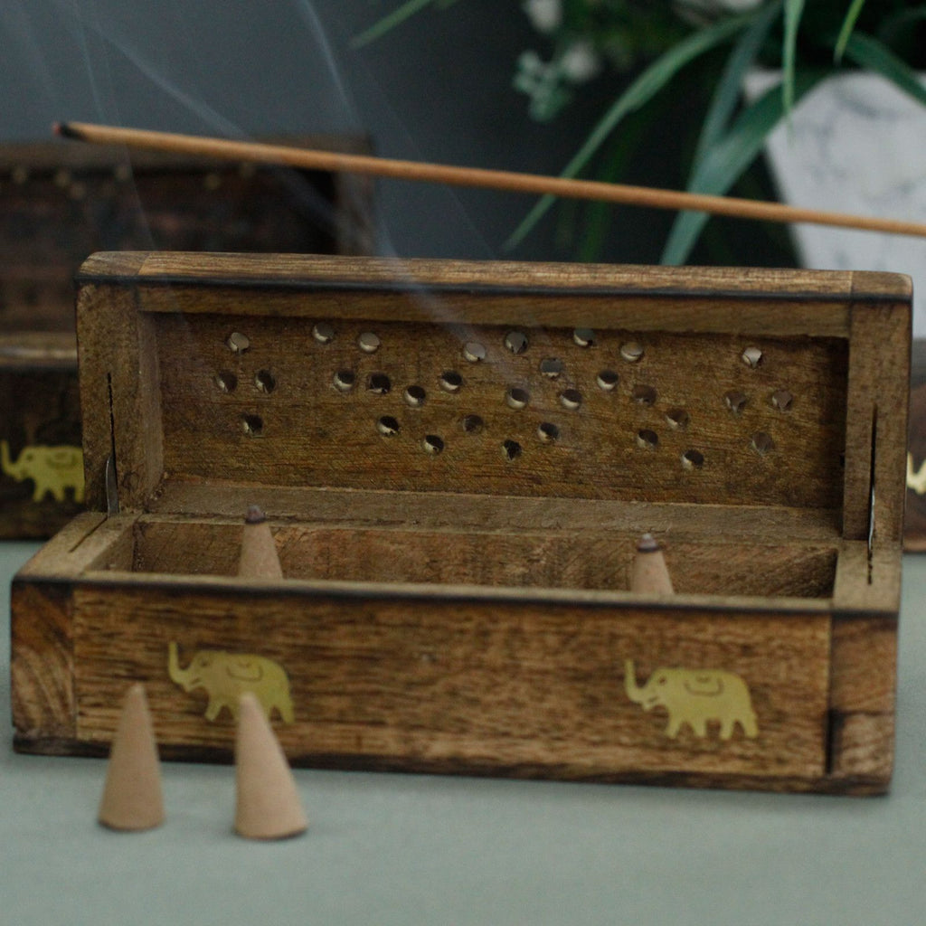 Räucherkegeltruhe aus Mangoholz